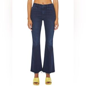 MOTHER Weekender Chip on my Shoulder